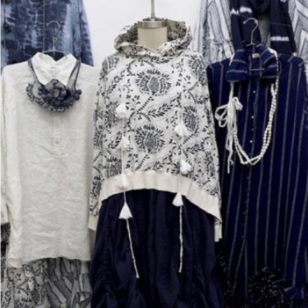 Krista Larson crop Ballet Tee Long-Sleeve Top in Indigo Leaf